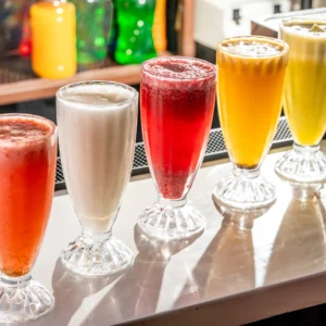 Jugos naturales en agua